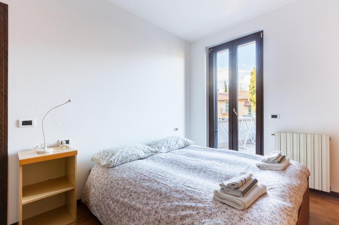 Perledo Mysa Properties - Casa Chicca, Flat With Lake View Terrace מראה חיצוני תמונה